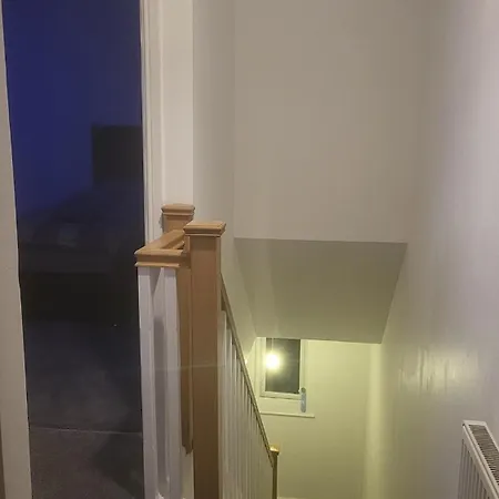 Apartment Cedar Townhouse Bradford (West Yorkshire)