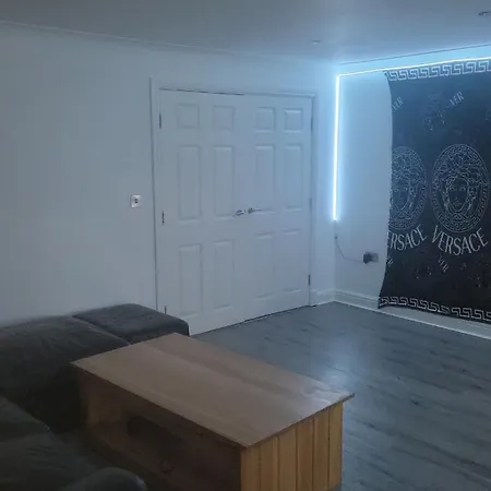 Cedar Townhouse Apartman *