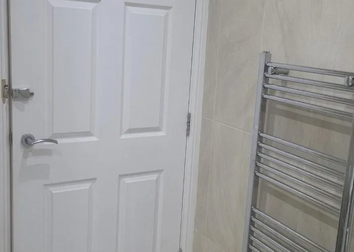 Apartment Cedar Townhouse *